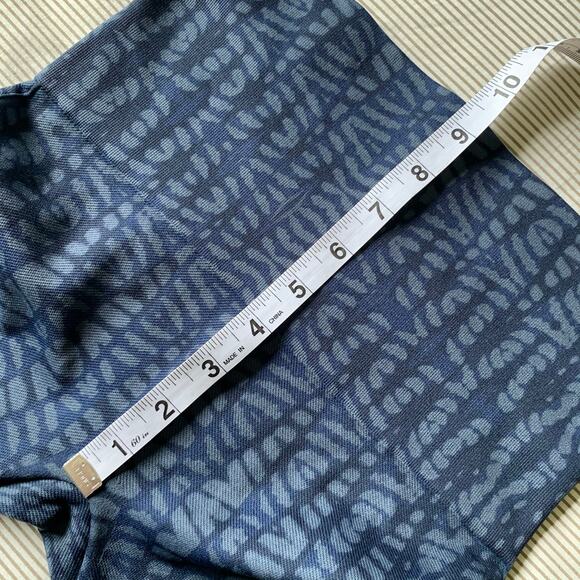 SPANX Leggings Womens Medium Navy Print Look At Me Now Pull On Casual Athleisure - Picture 6 of 7